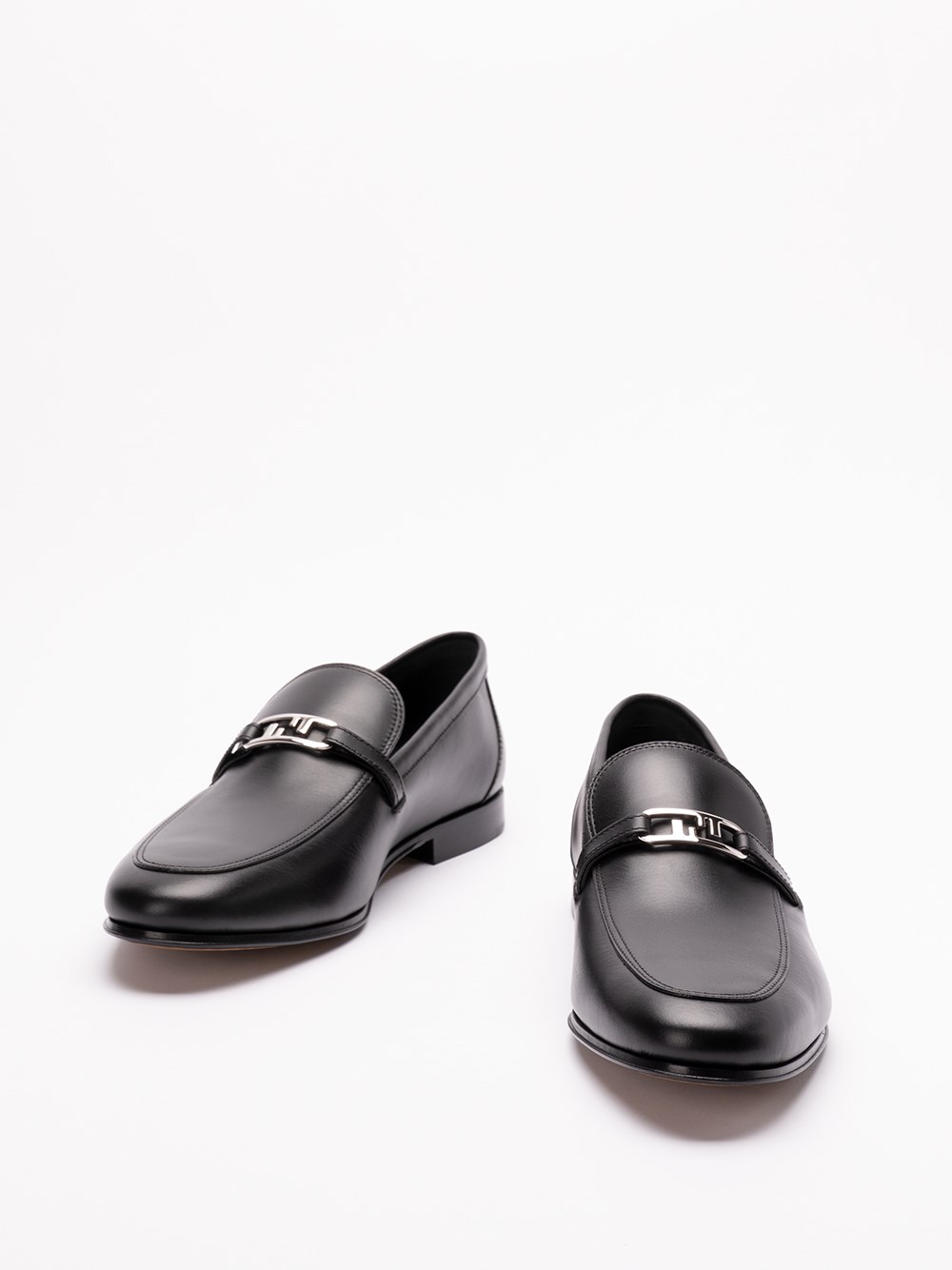 Fendi `O`Lock` Loafers Acquista Ora