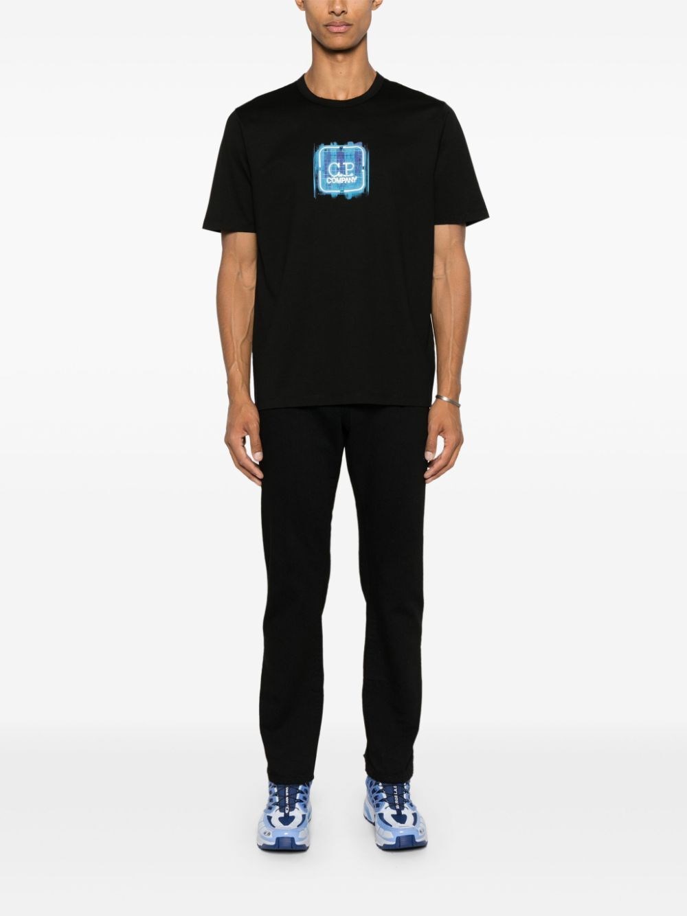 C.p. company `Metropolis Series` Embossed Logo Badge T-Shirt Presa