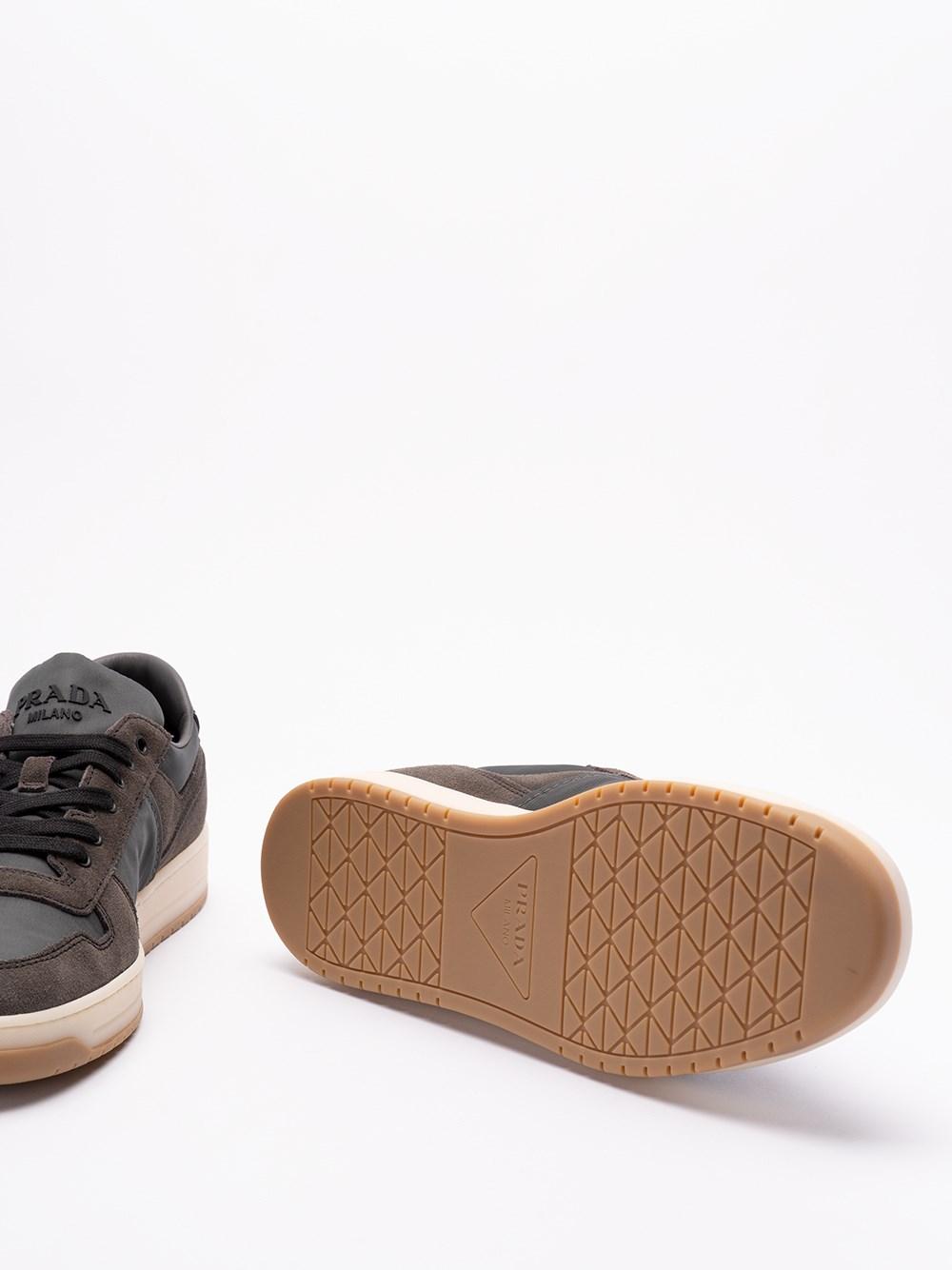 Prada `Downtown` Suede Sneakers Prezzo Ridotto
