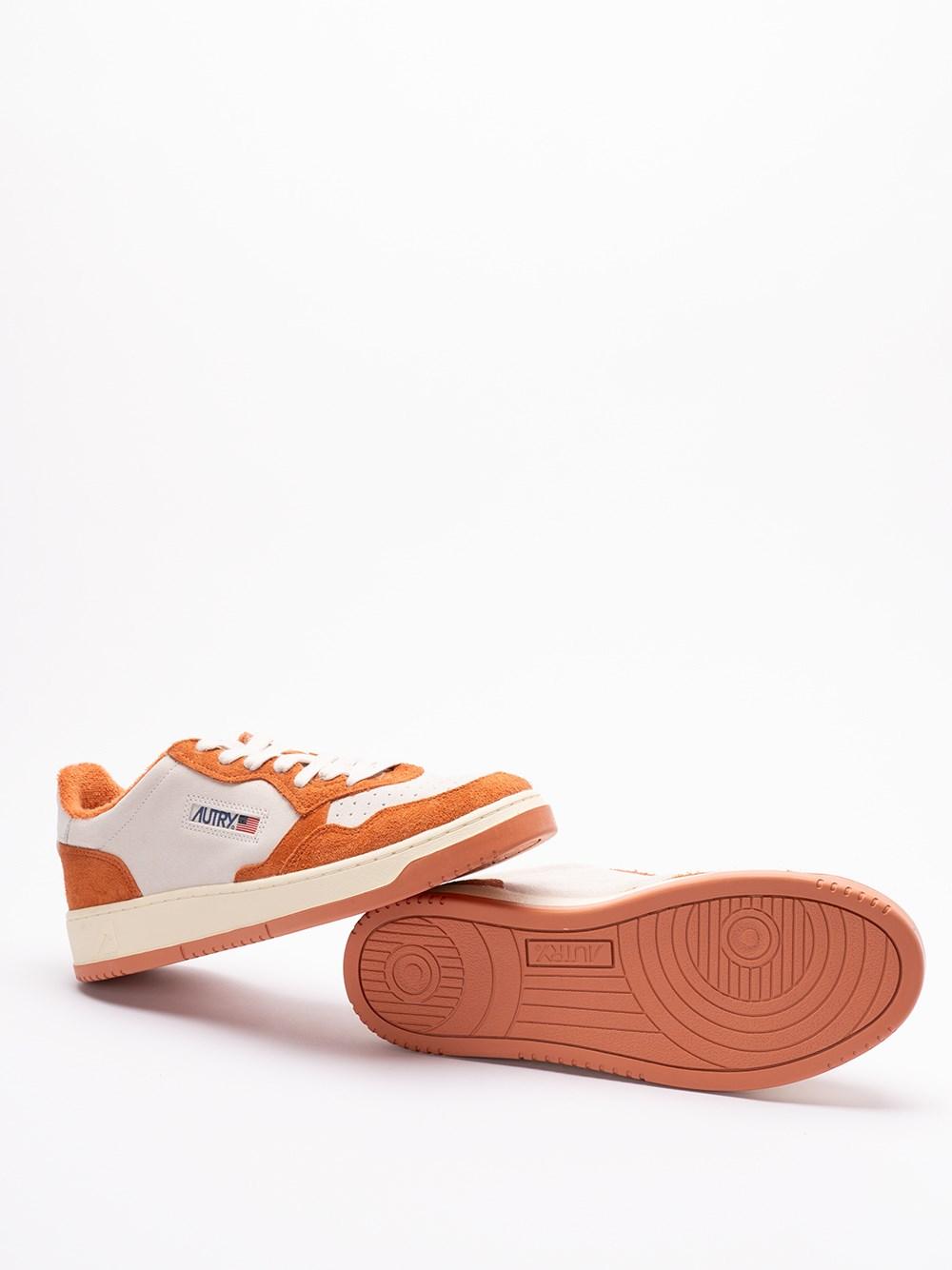 Autry `Medalist` Low-Top Sneakers In Saldo