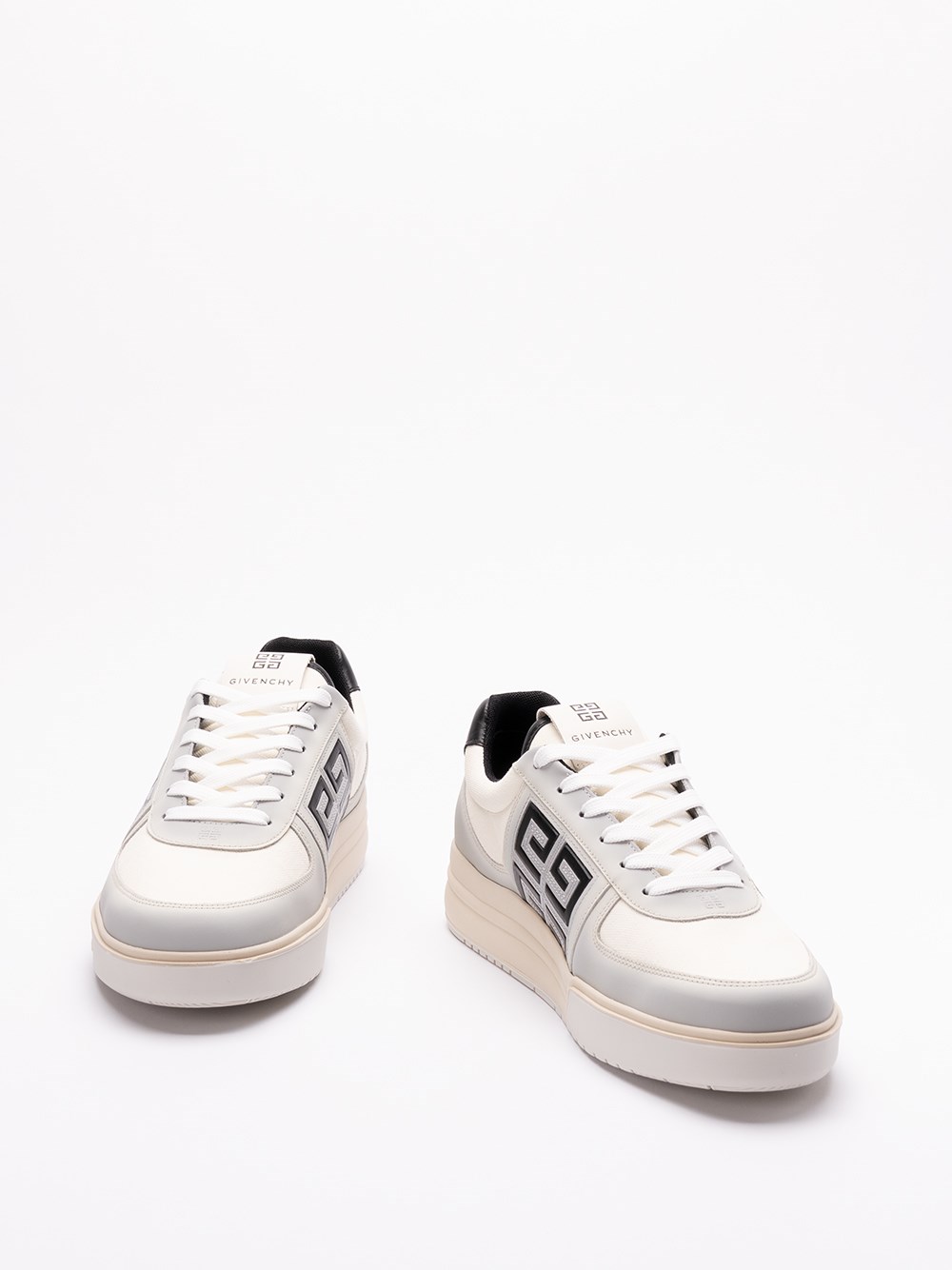 Givenchy `G4` Low-Top Sneakers Nuova