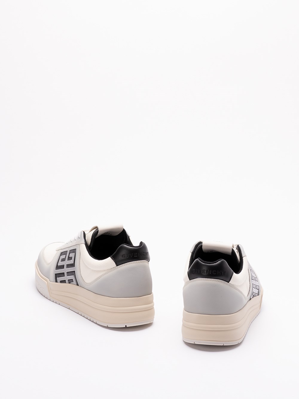 Givenchy `G4` Low-Top Sneakers Nuova