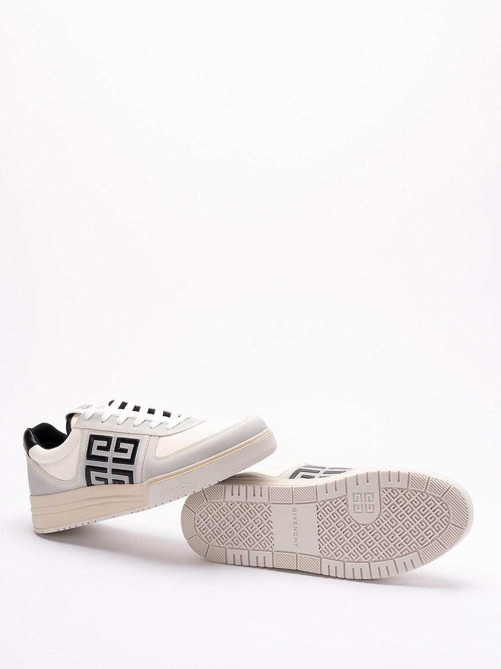 Givenchy `G4` Low-Top Sneakers Nuova
