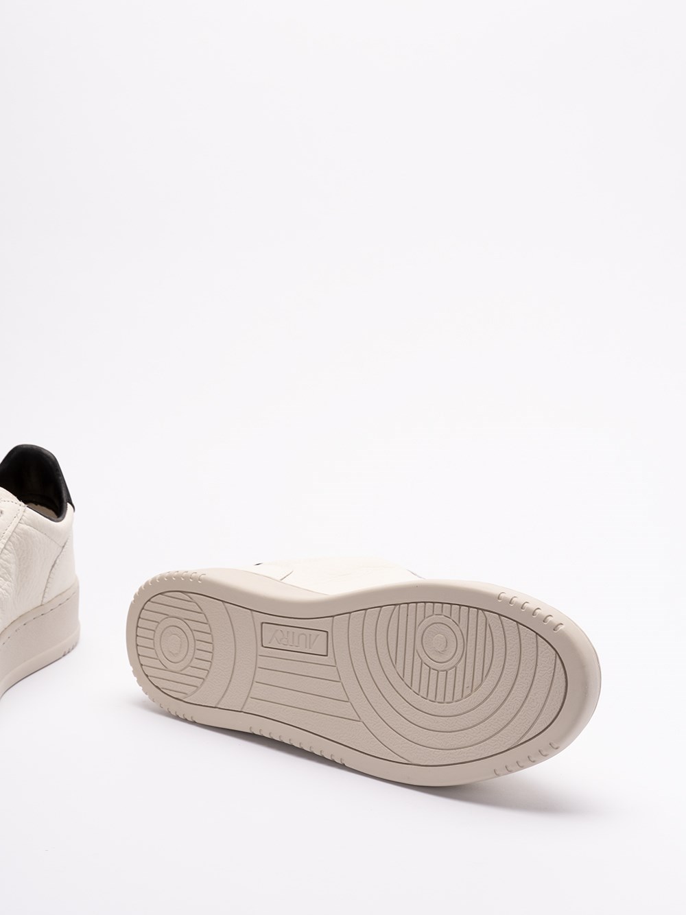 Autry `Medalist` Low-Top Sneakers Online