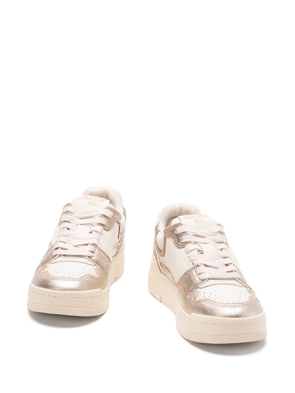 AUTRY Clc low sneakers in platinum leather and suede Presa