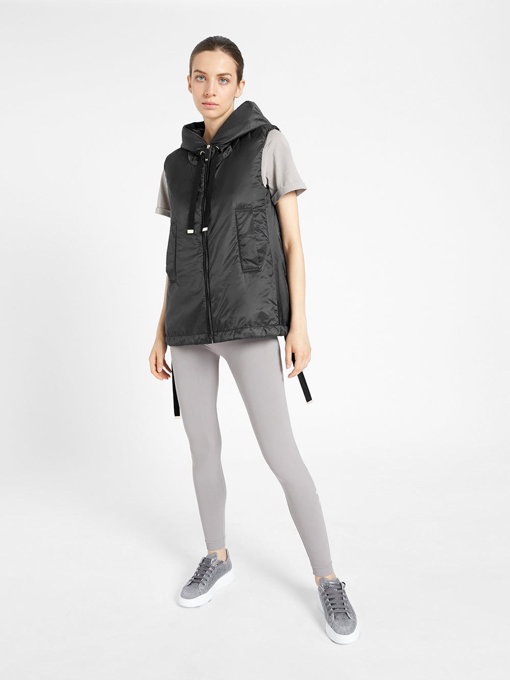 Max Mara Waterproof technical canvas vest In Saldo