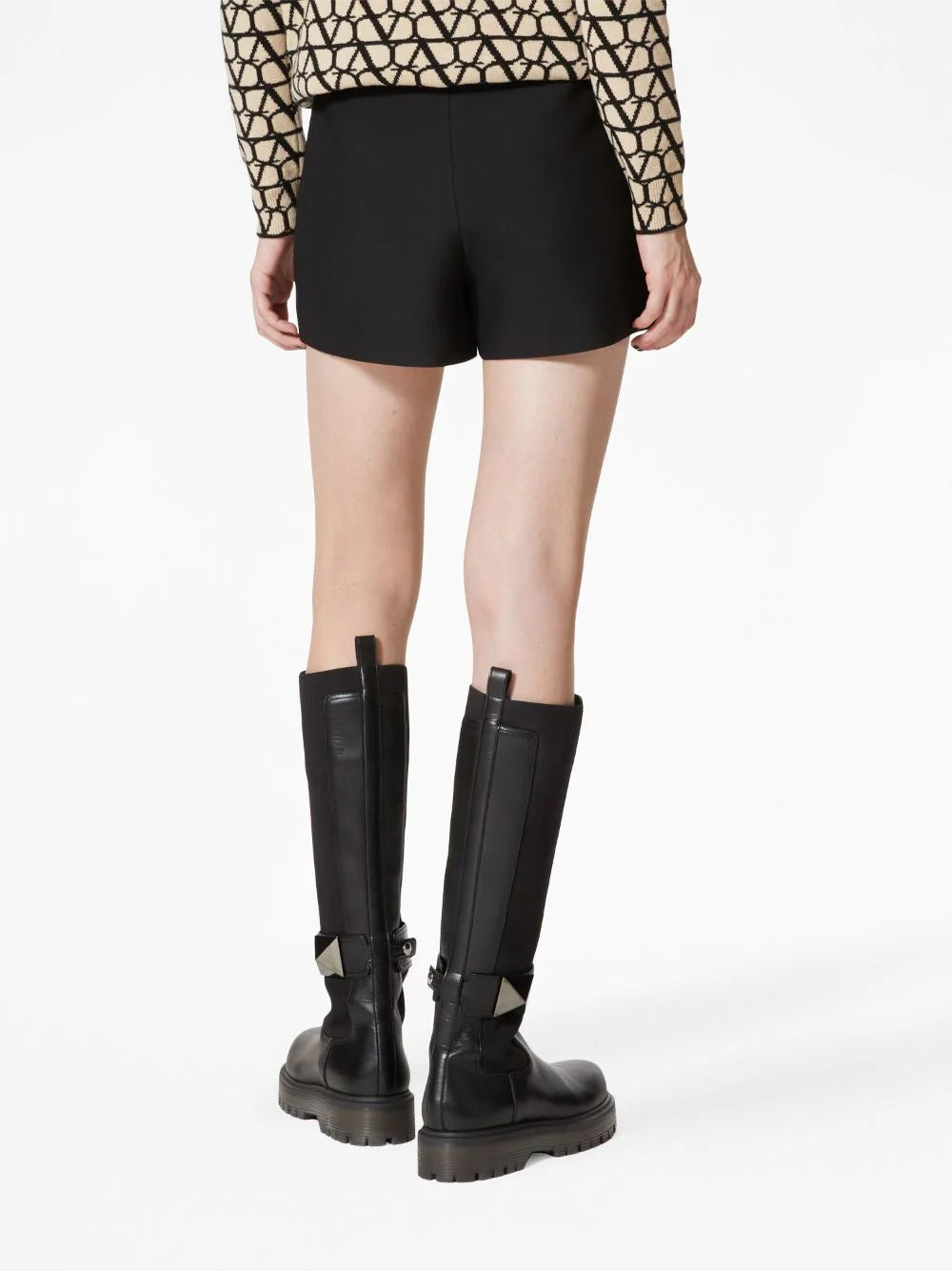 Valentino Garavani 'v gold' shorts Liquidazione