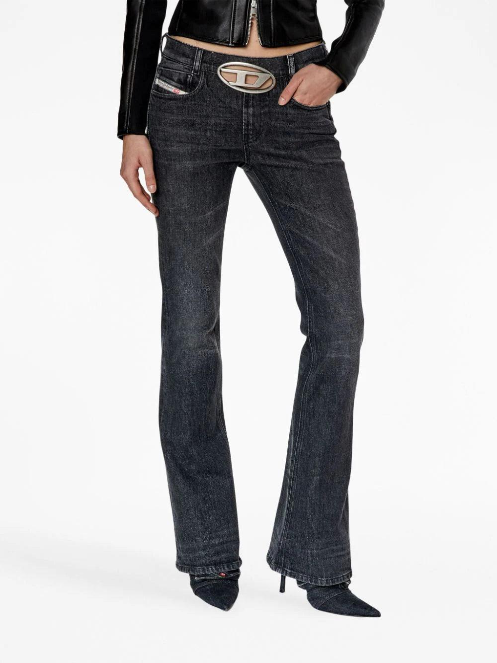 DIESEL 1969 d-ebbey 0ckah bootcut and flare jeans Fino al 50% di sconto
