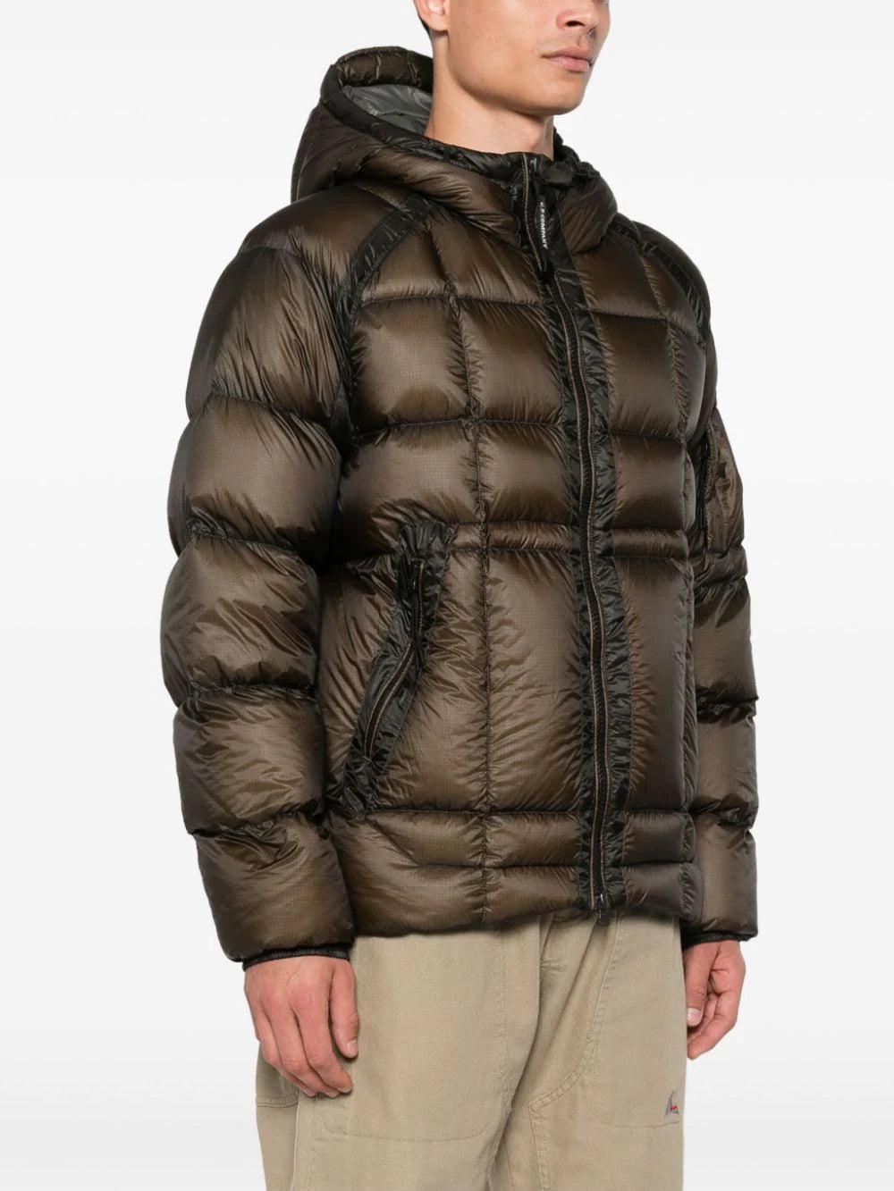 CP COMPANY D.d. shell hooded medium down jacket Offerta per la Festa della Mamma