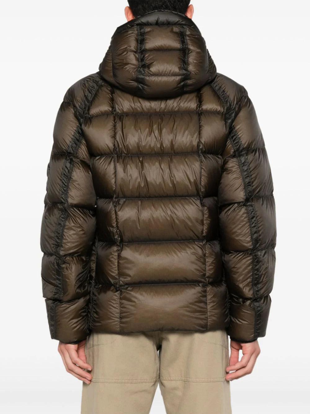 CP COMPANY D.d. shell hooded medium down jacket Offerta per la Festa della Mamma
