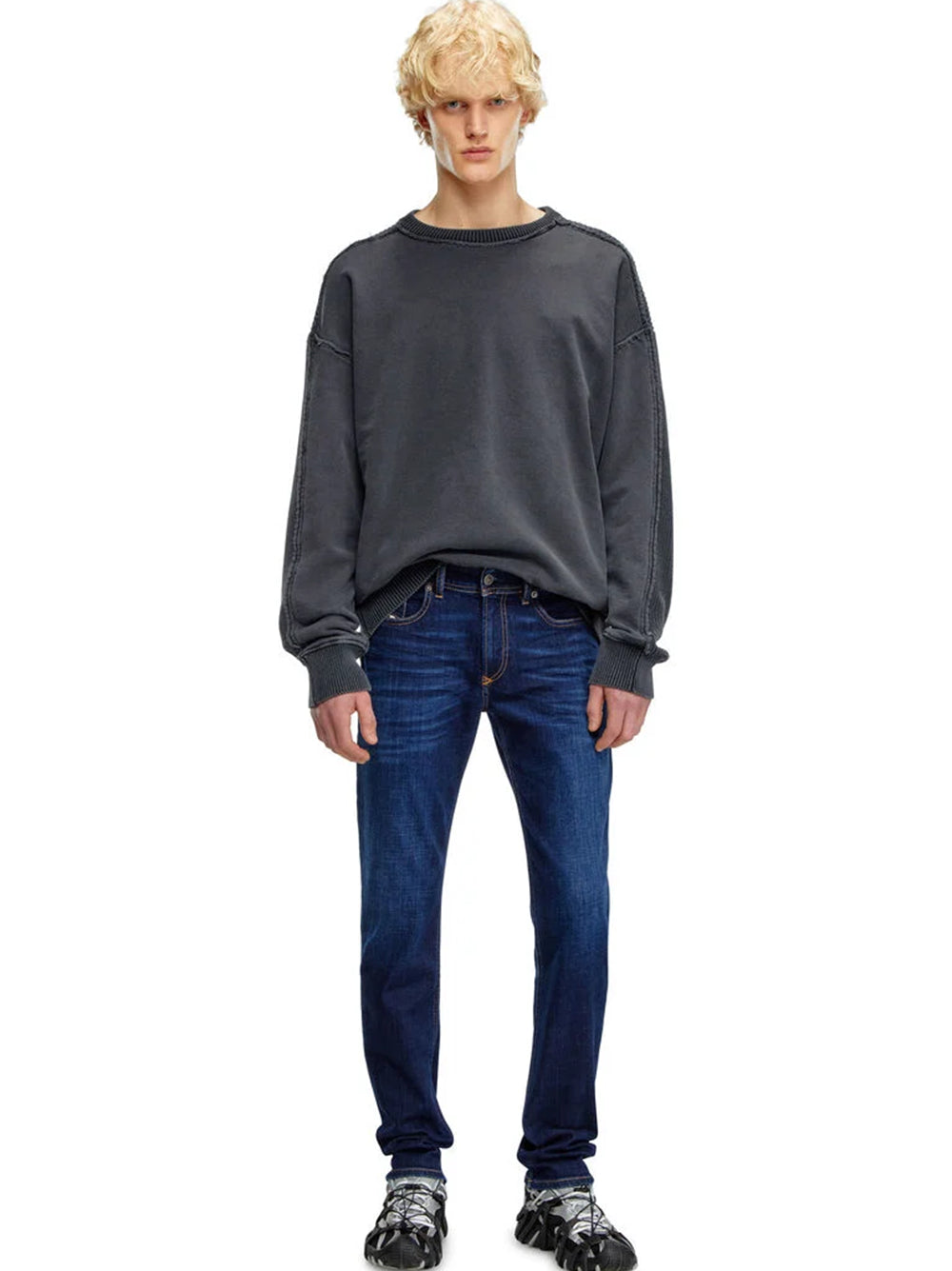 DIESEL Skinny jeans 1979 sleenker 09j17 Duty-free