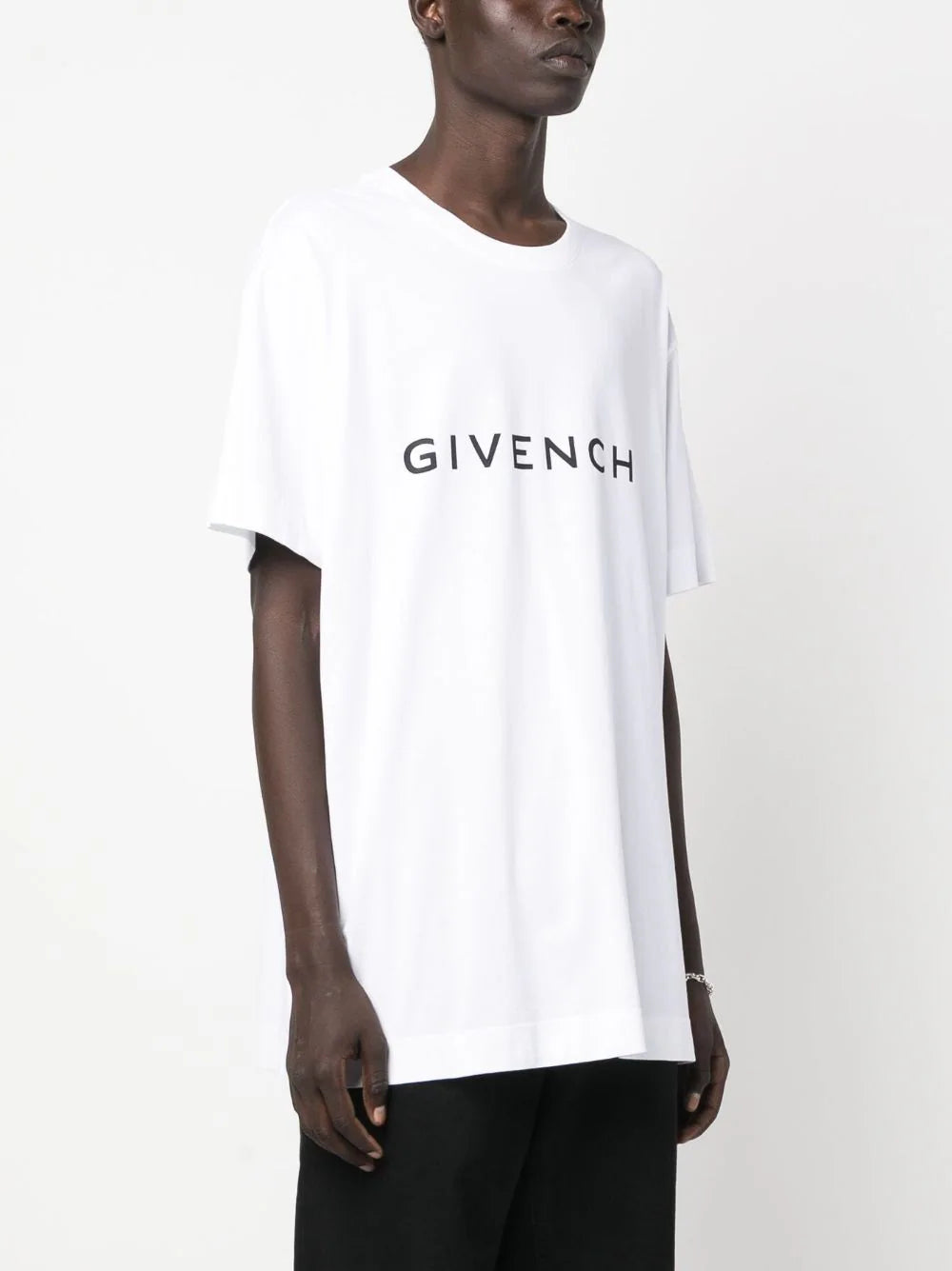 Givenchy Givenchy archetype oversized t-shirt in cotton Ultimo giorno