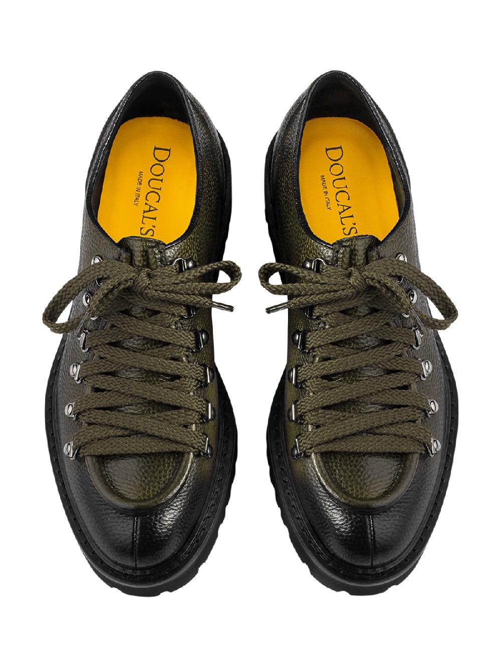 Doucal's Scarpe Doucal's - DU2736PHILUF236NV13 Offerte