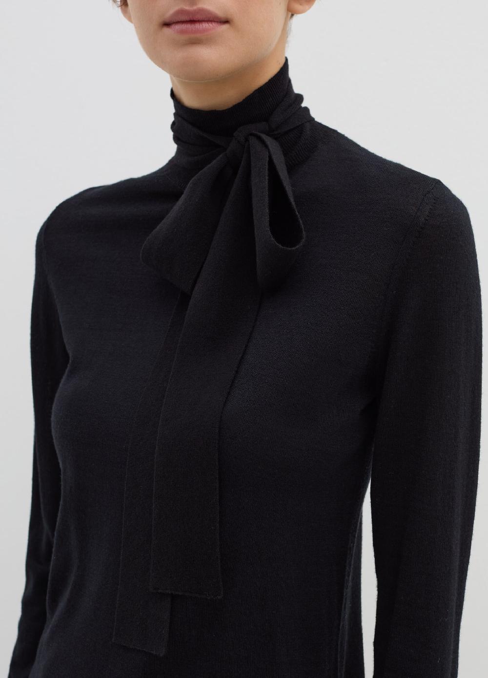 Stefanel Maglia a collo alto con foulard Nuova