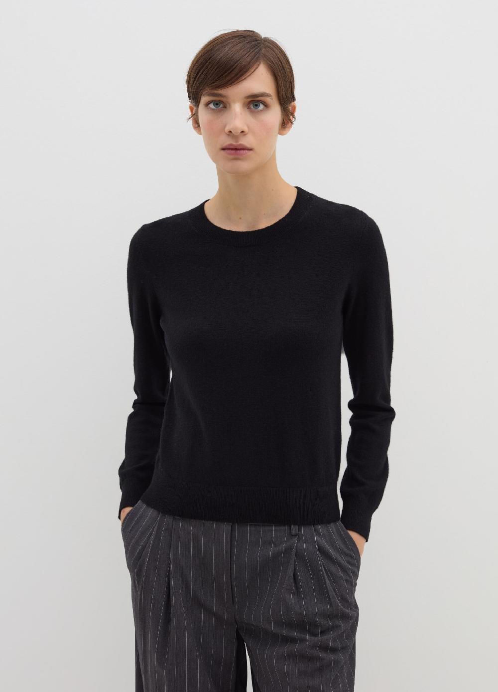 Stefanel Maglia in lana cardata con maniche lunghe Nuovo