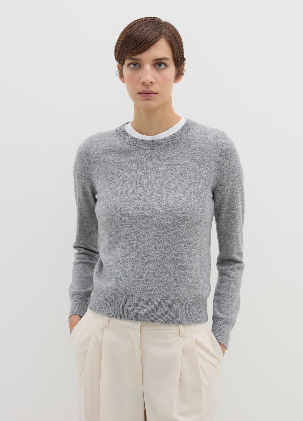 Stefanel Maglia in lana cardata con maniche lunghe Acquista Ora