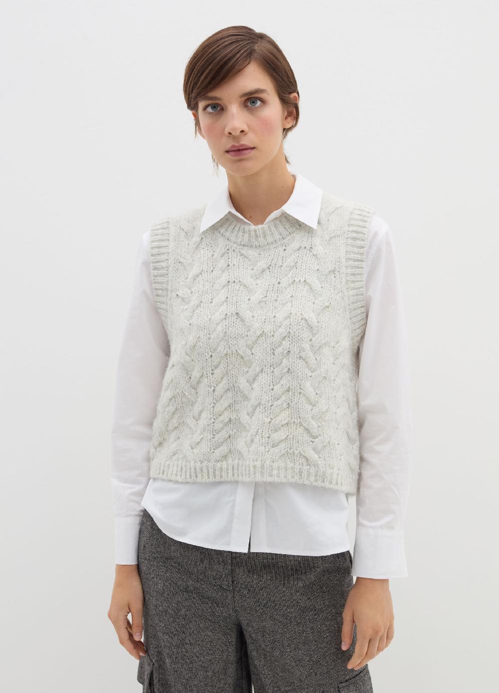Stefanel Gilet chiuso con laccetti Sottocosto