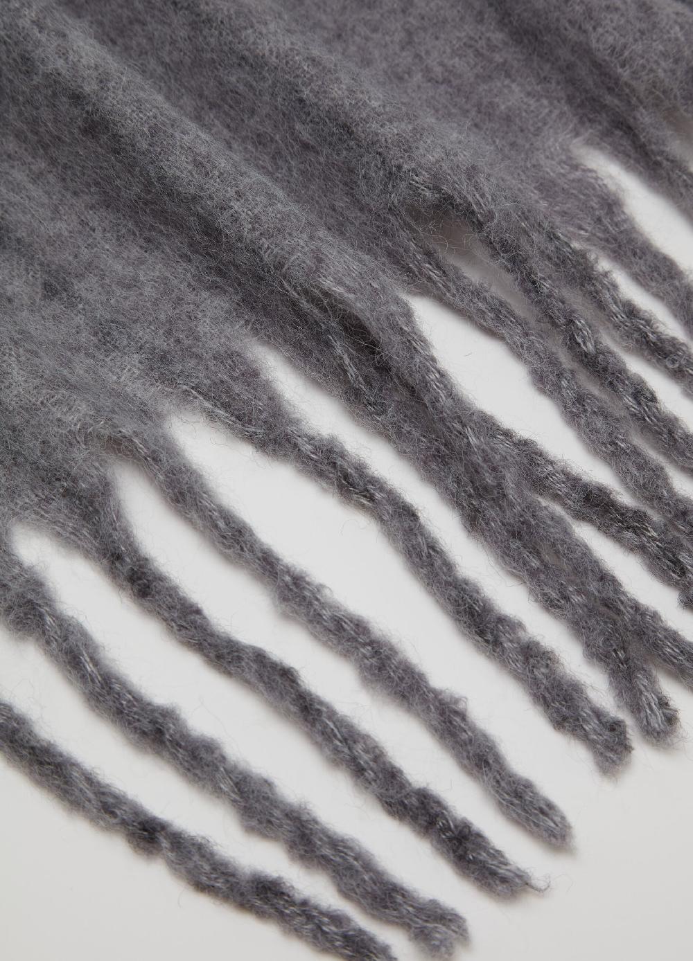 Stefanel Sciarpa jacquard a righe con frange I Più Venduti