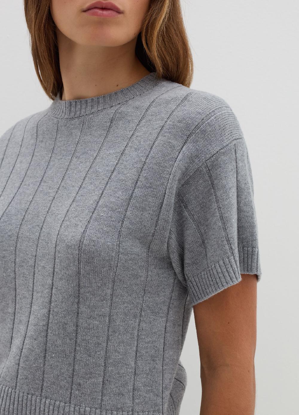 Stefanel Maglia a maniche corte in lana cotone e cashmere Sconto