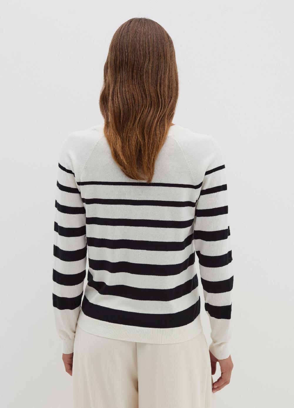 Stefanel Pullover a righe con scollo a V Vendita Calda