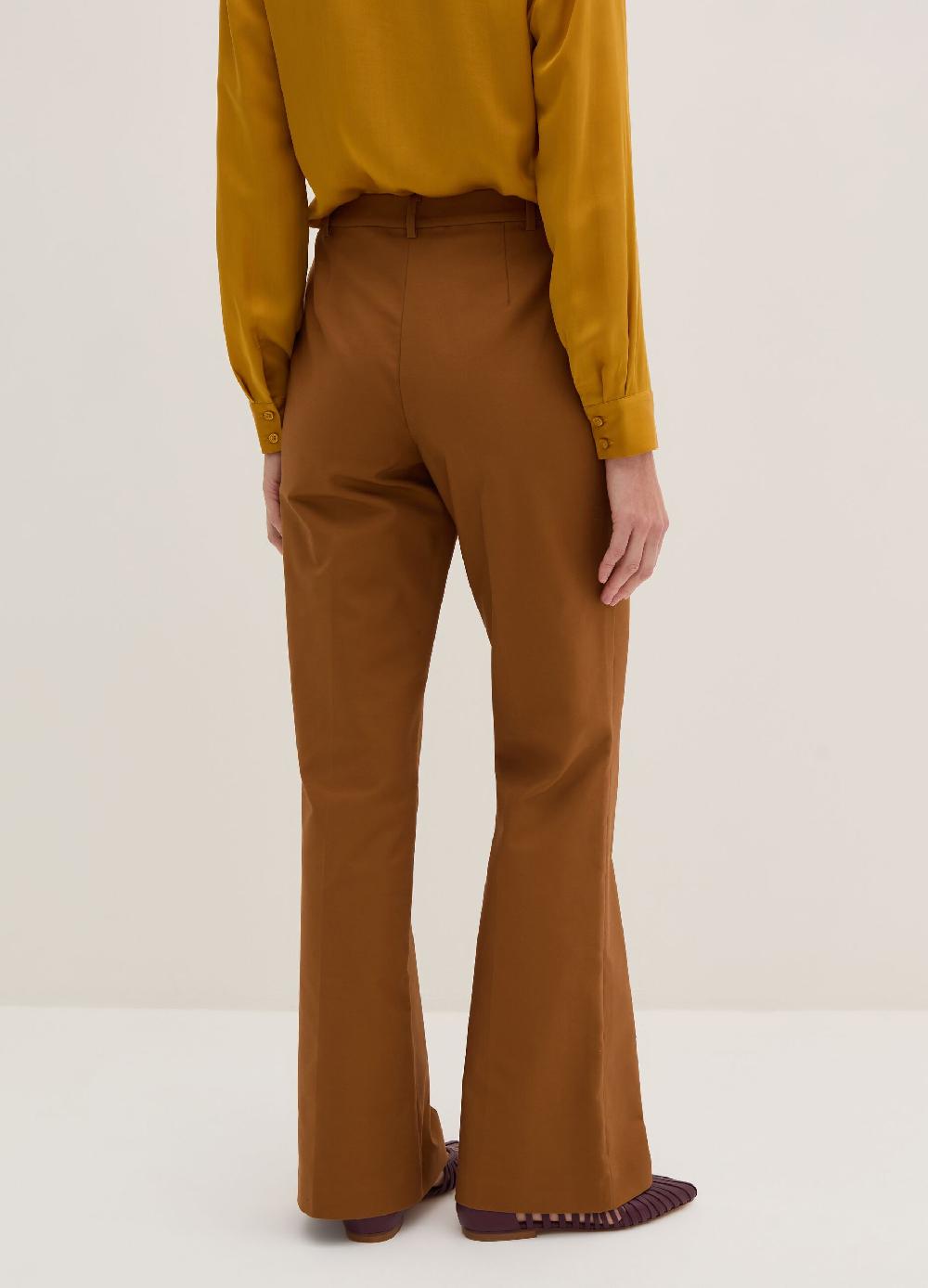 Stefanel Pantaloni bootcut slim fit Novità