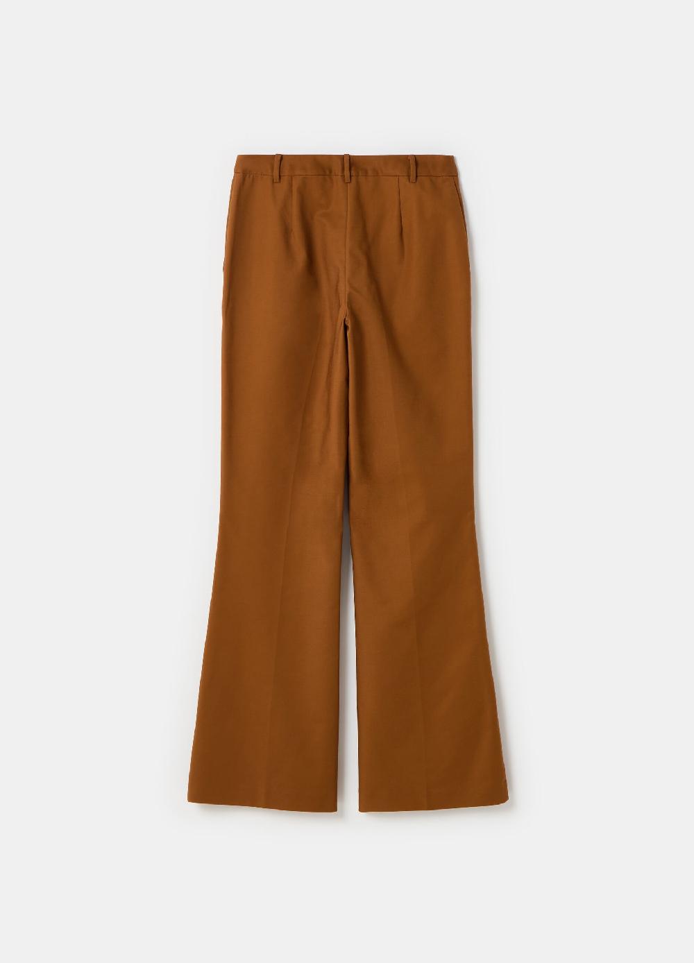 Stefanel Pantaloni bootcut slim fit Novità