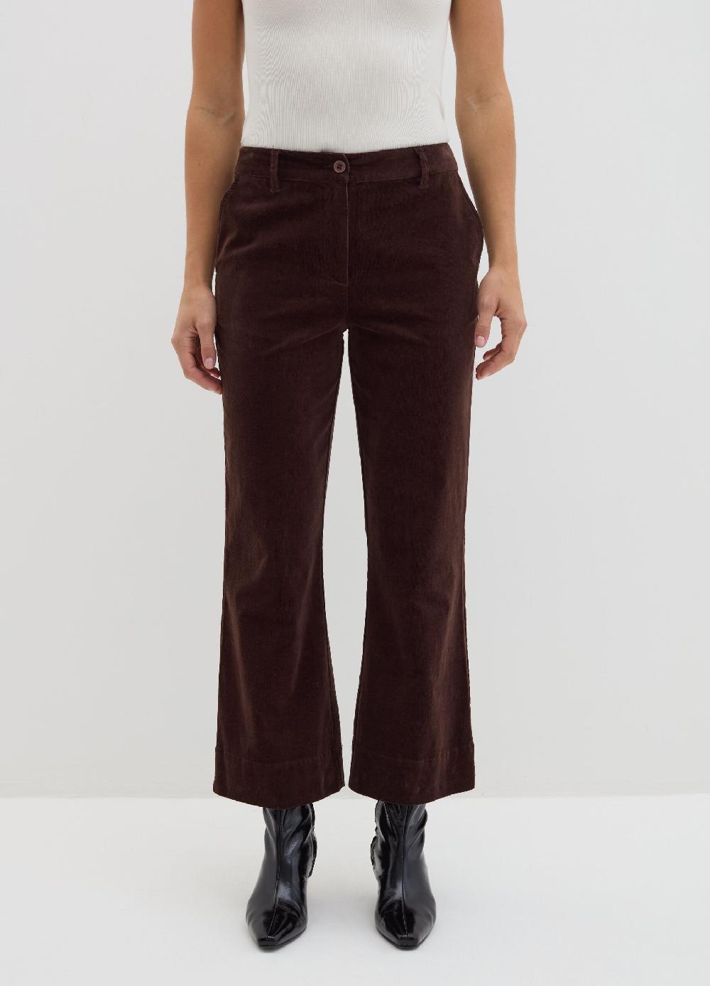 Stefanel Pantalone flare fit in corduroy In Vendita