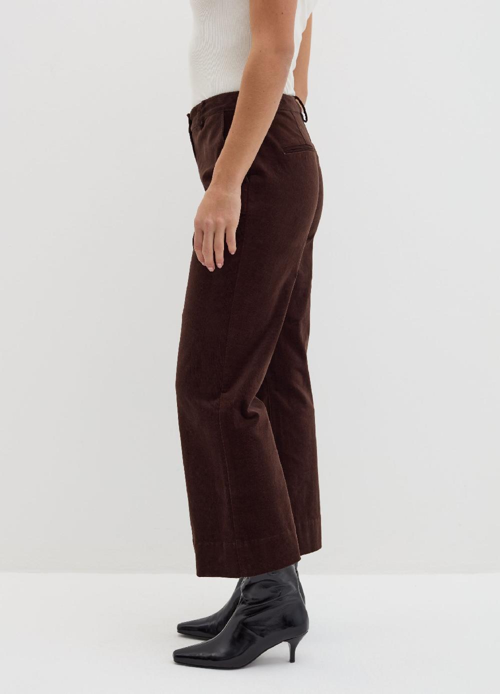 Stefanel Pantalone flare fit in corduroy In Vendita