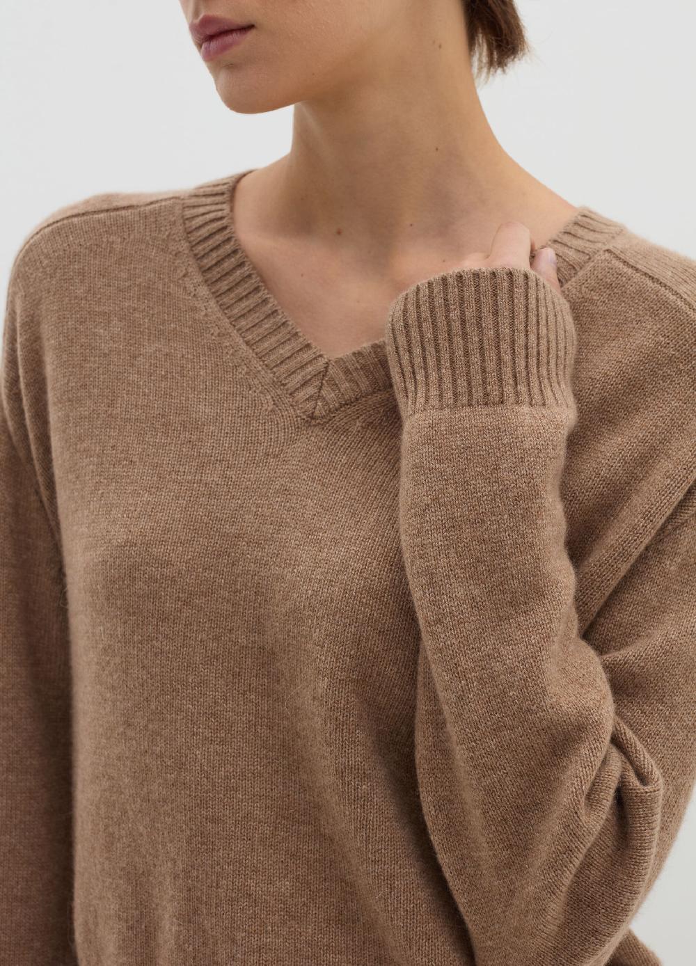 Stefanel Pullover in cashmere con scollo a V Novità