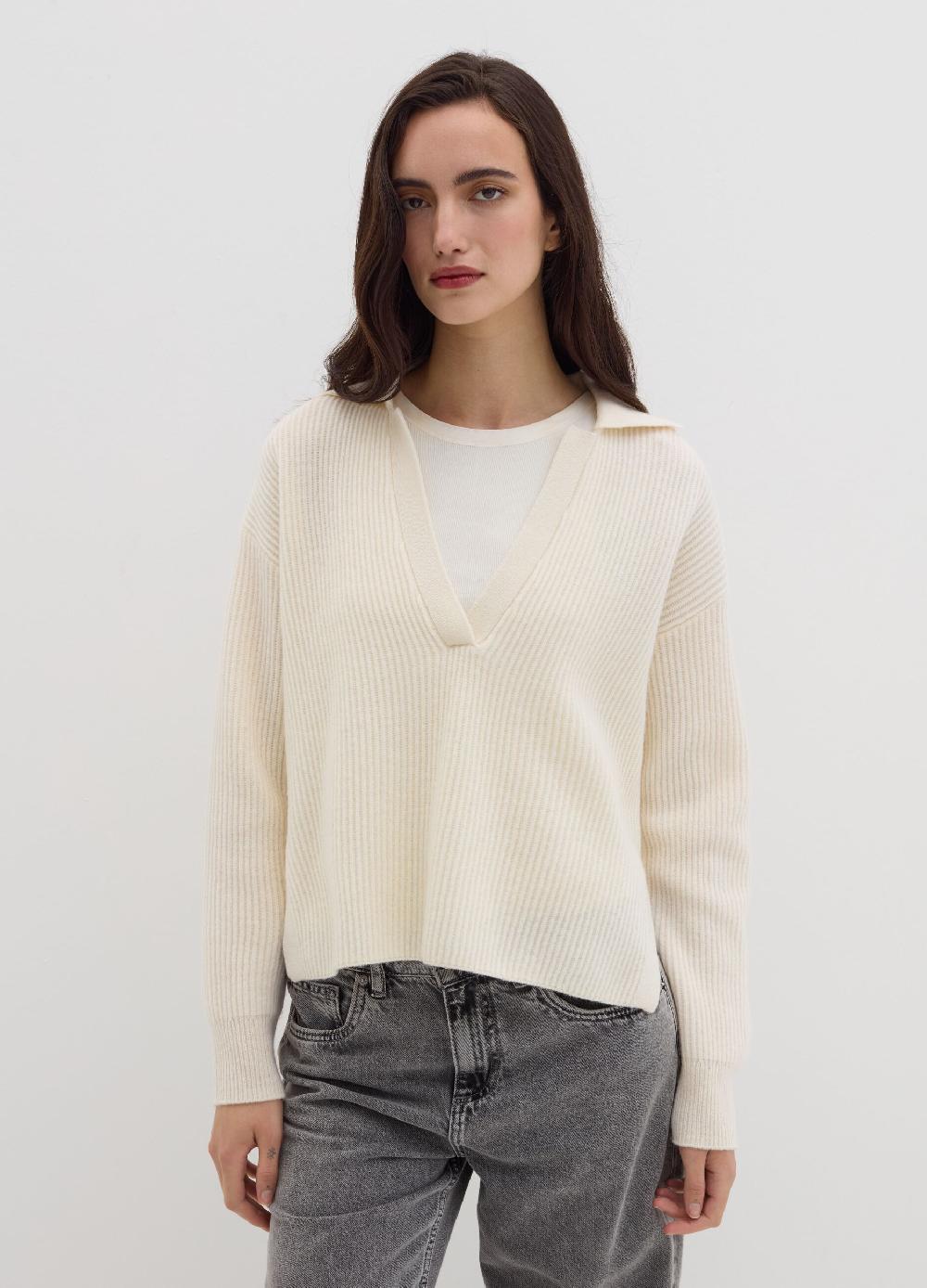 Stefanel Maglia in lana cardata con scollo a polo Fino Al -60%