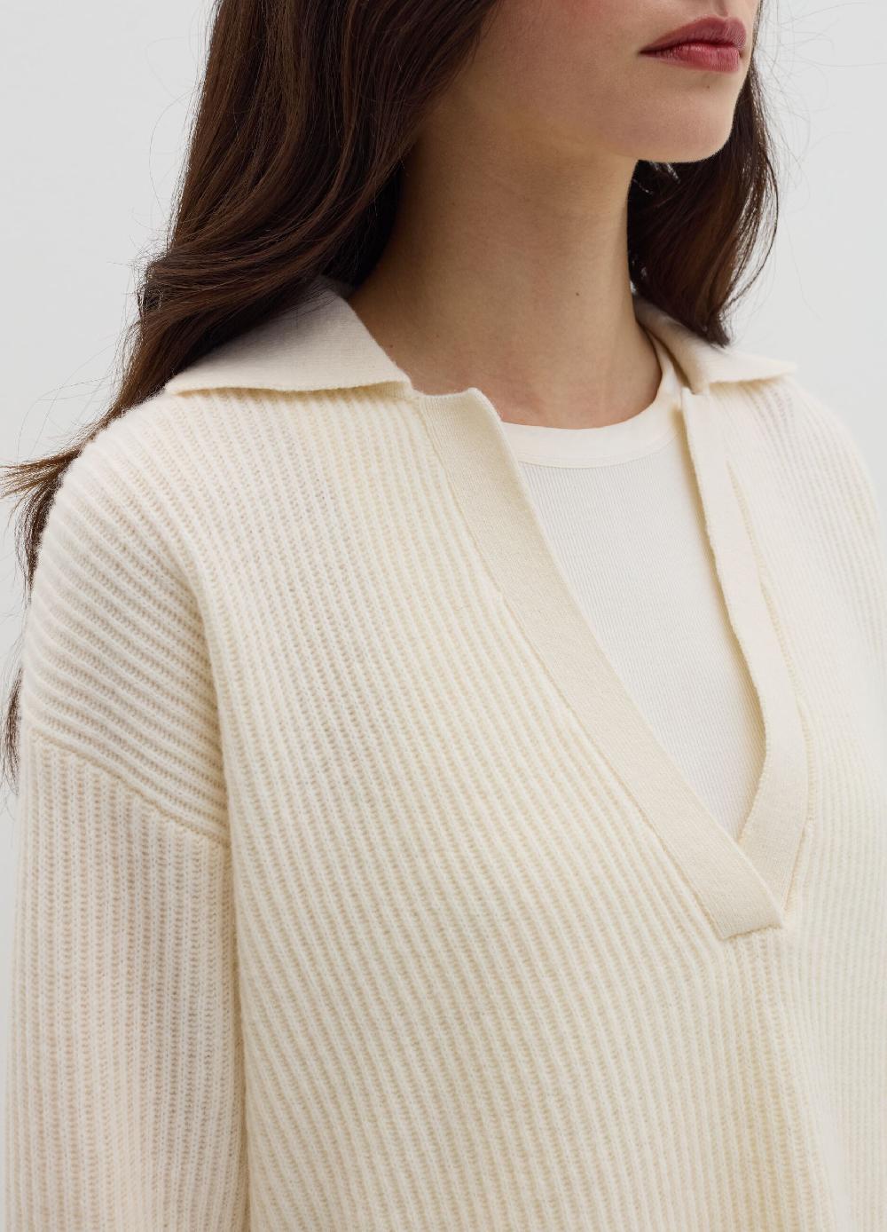 Stefanel Maglia in lana cardata con scollo a polo Fino Al -60%