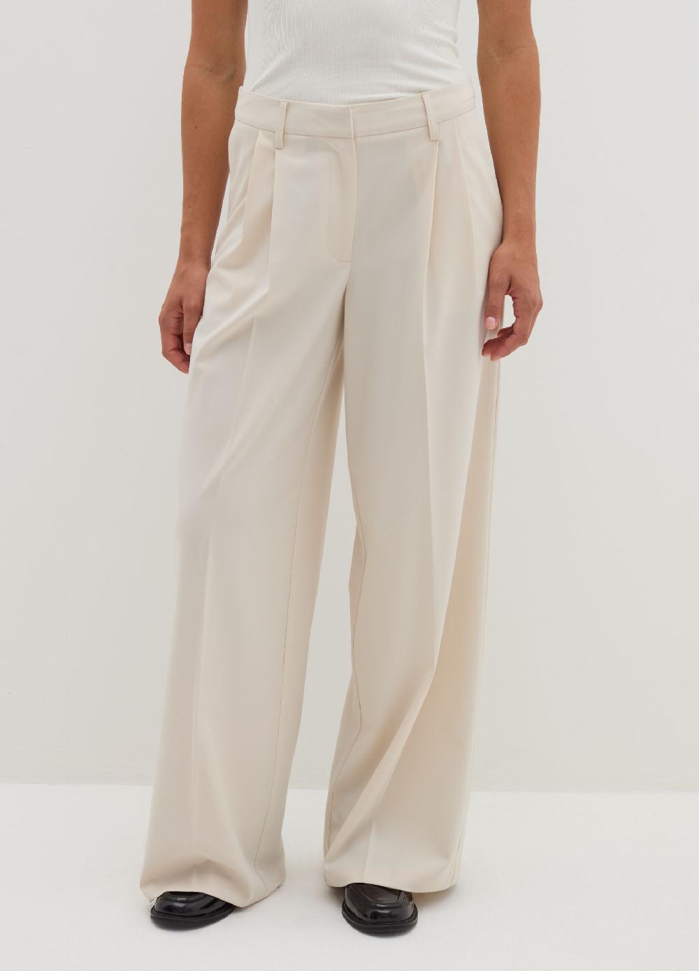 Stefanel Pantalone slouchy fit con pinces Offerte