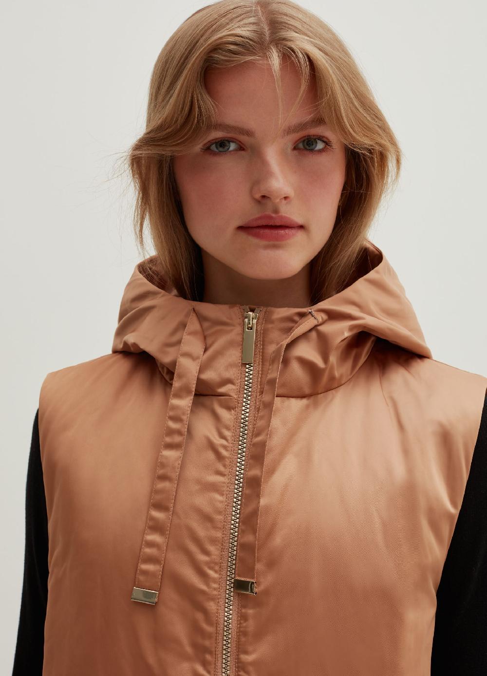 Stefanel Gilet full-zip ultralight con cappuccio Vendita Economica