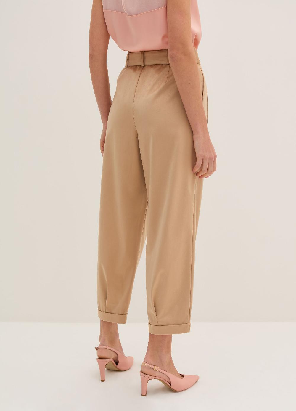 Stefanel Pantalone a sigaretta ankle fit in suede Ritorno libero