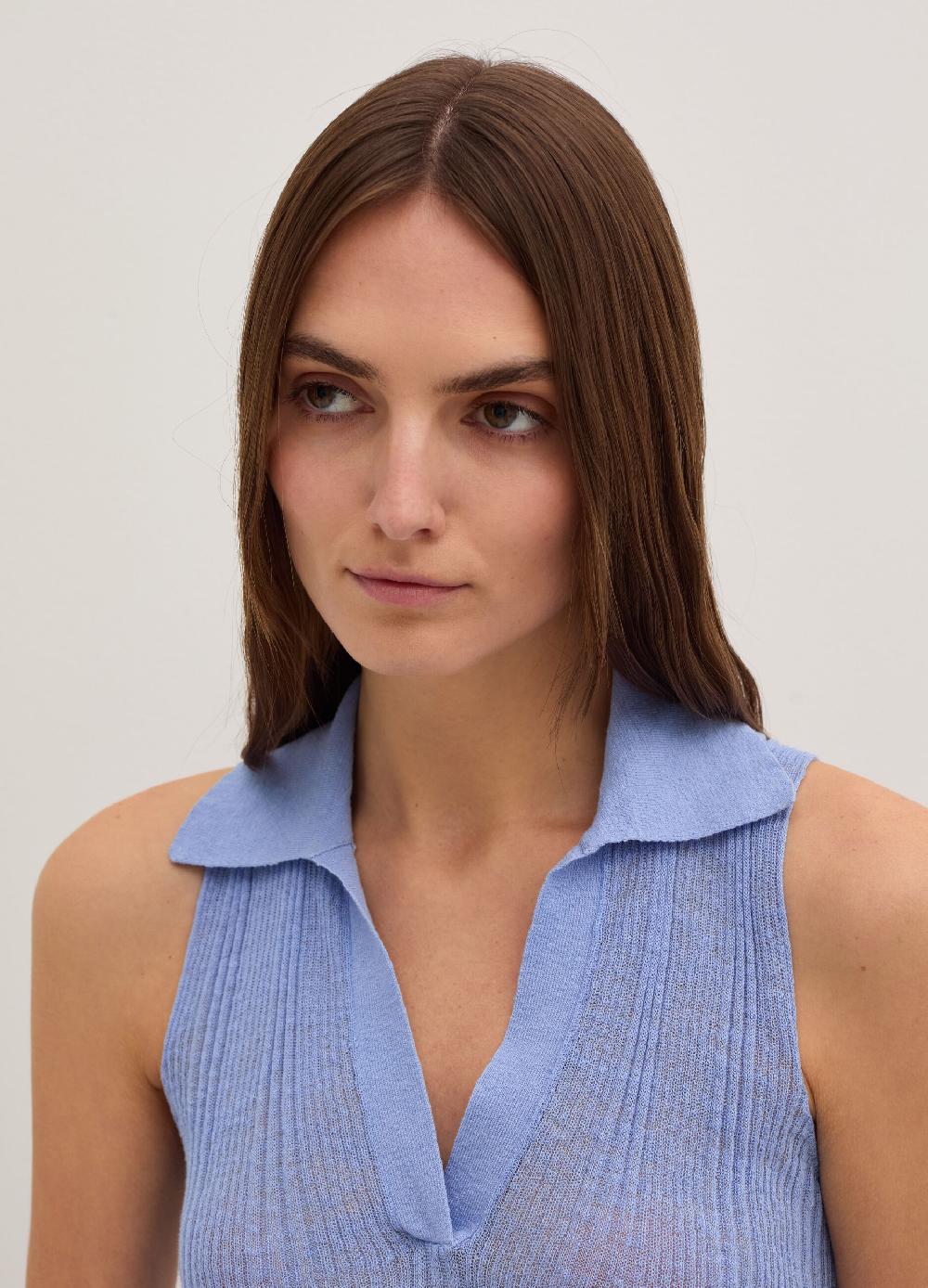 Stefanel Top smanicato a costine con scollo a polo Super sconto