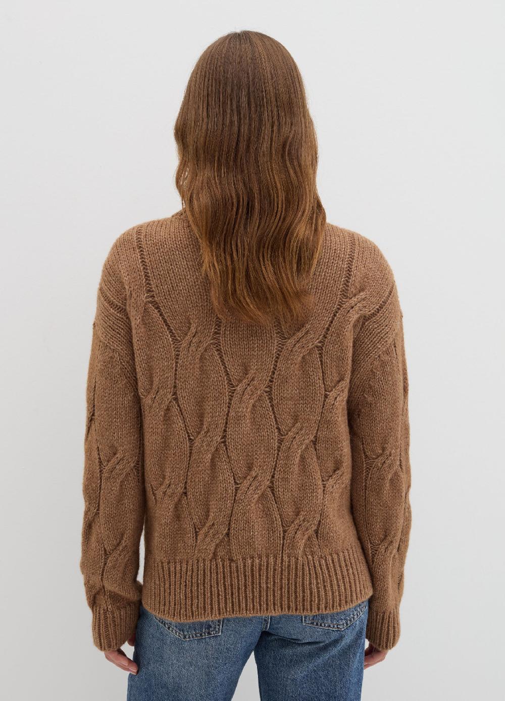 Stefanel Pullover oversize con lavorazione a treccia Spedizione Gratuita
