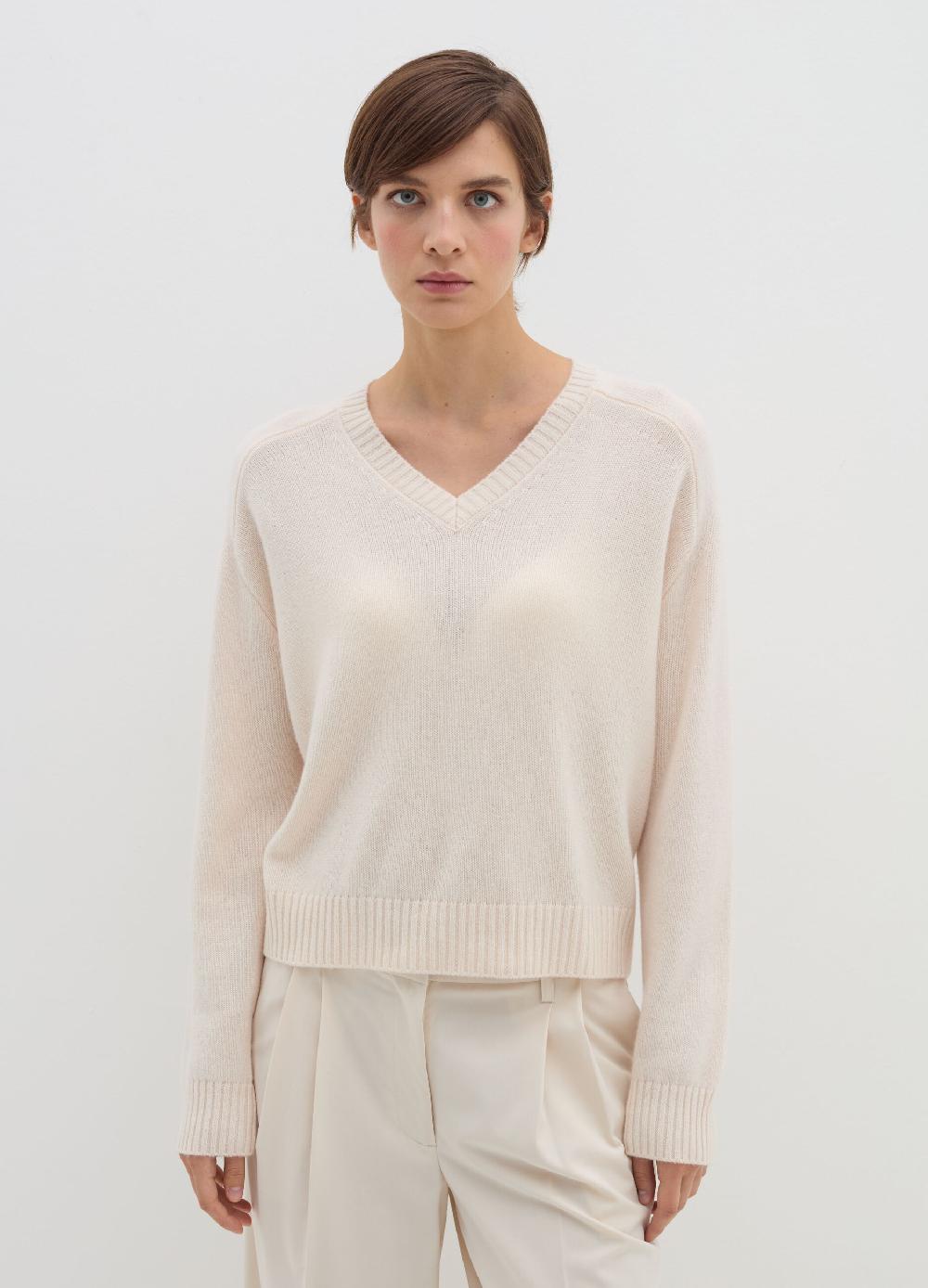 Stefanel Pullover in cashmere con scollo a V Promozione Limitata