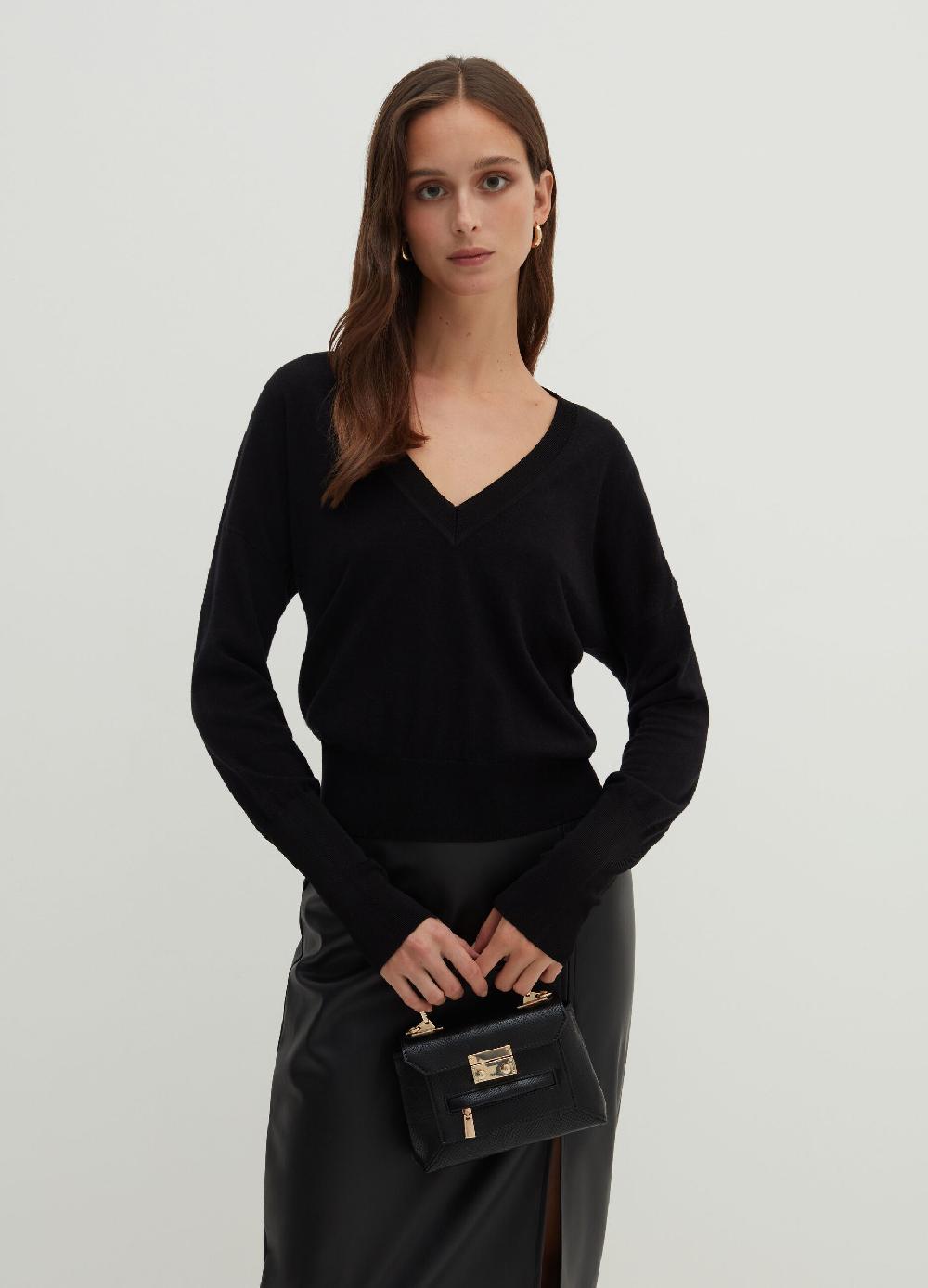 Stefanel Pullover in lana e seta con scollo a V Economico
