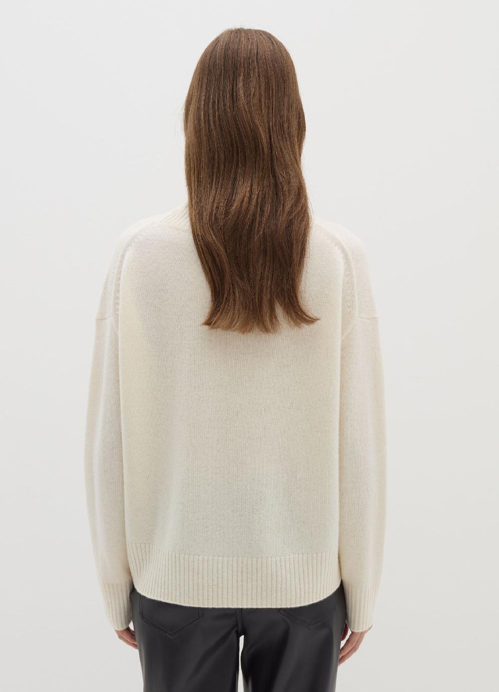 Stefanel Pullover in lana cardata a collo alto Offerta per la Festa della Mamma