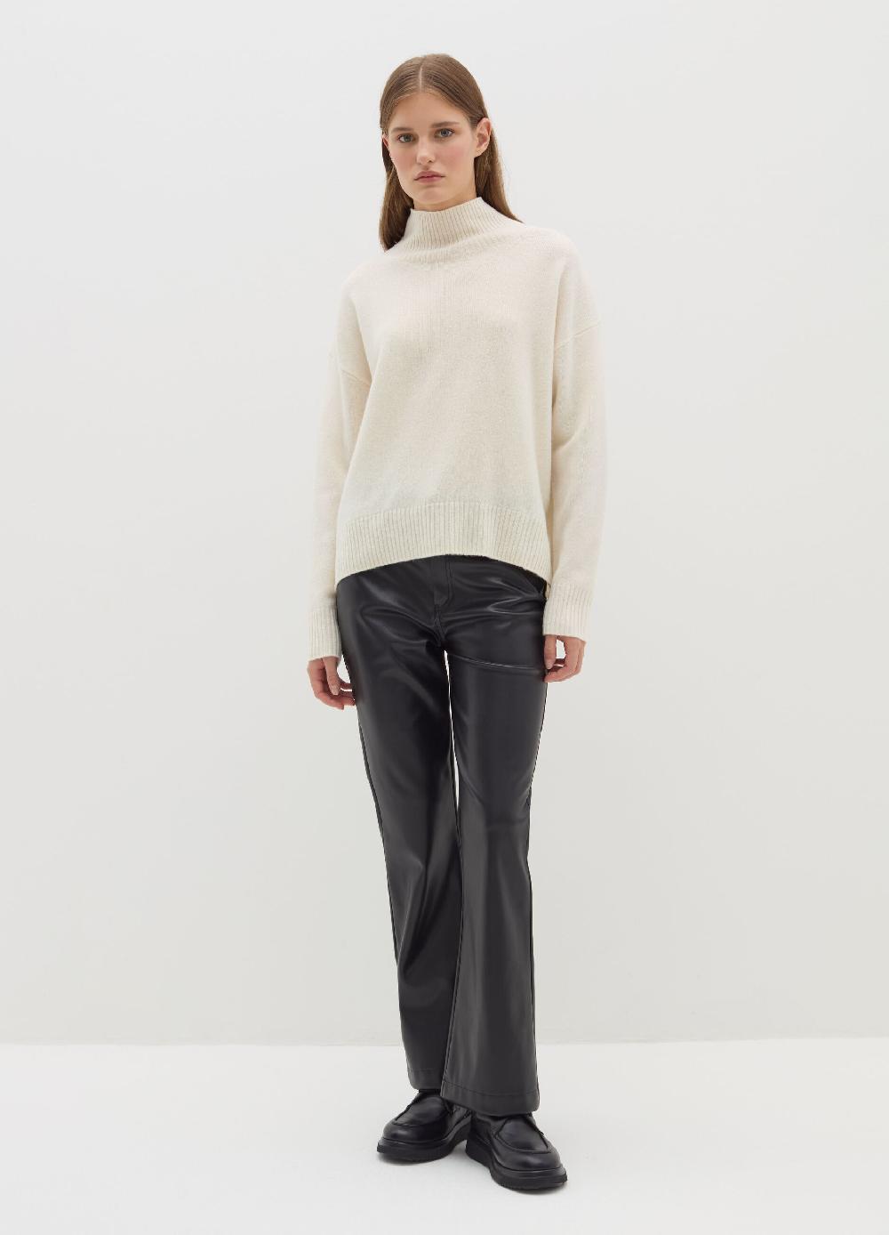 Stefanel Pullover in lana cardata a collo alto Offerta per la Festa della Mamma