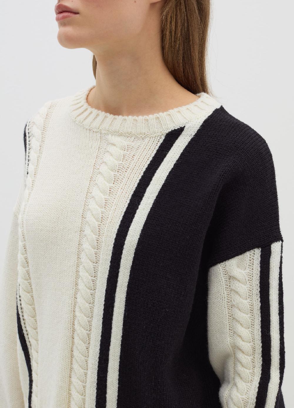 Stefanel Pullover in cordonetto con intarsio bicolore Nuovi prodotti