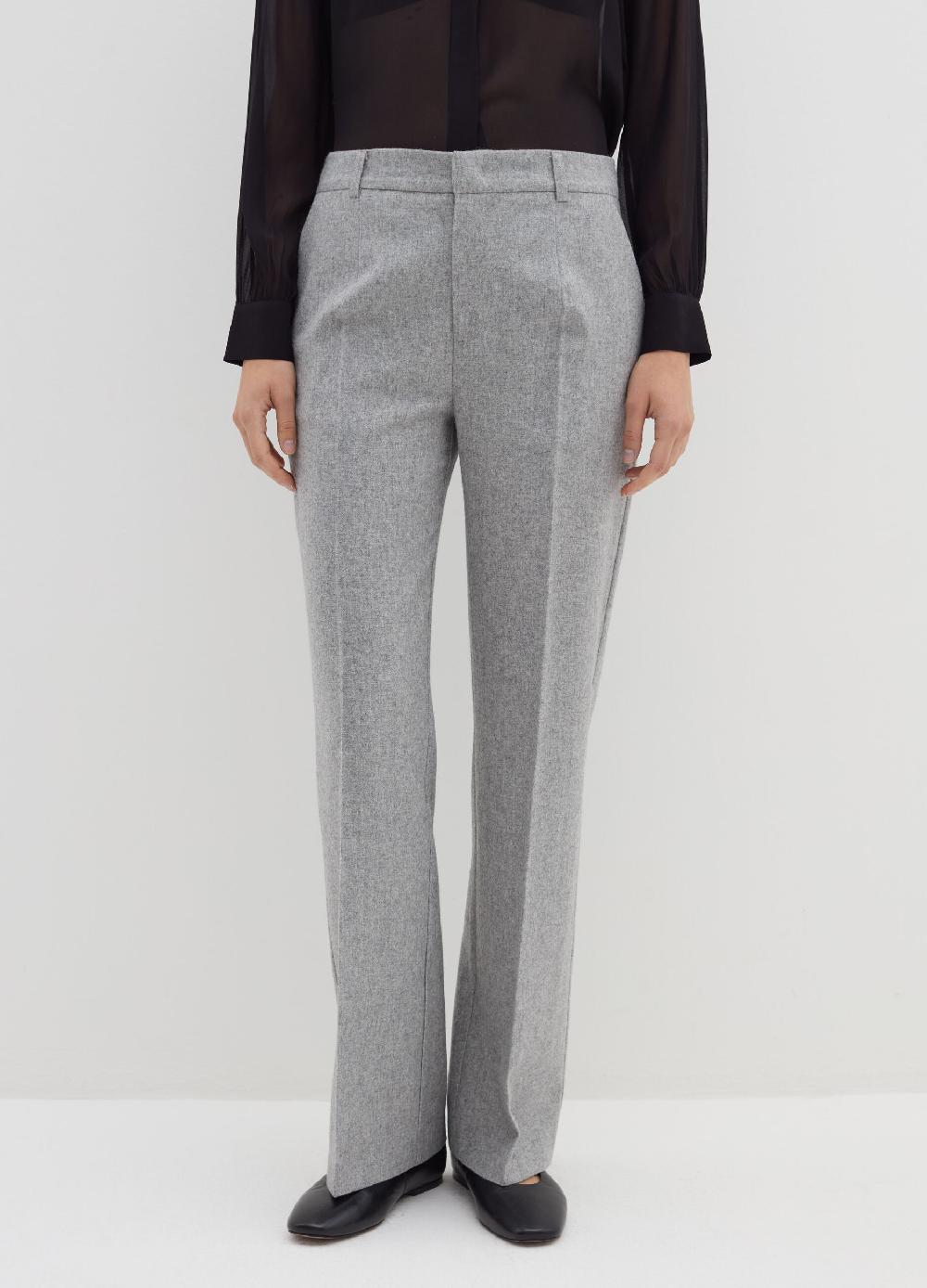Stefanel Pantalone flare fit con pinces Saldi Di Fabbrica