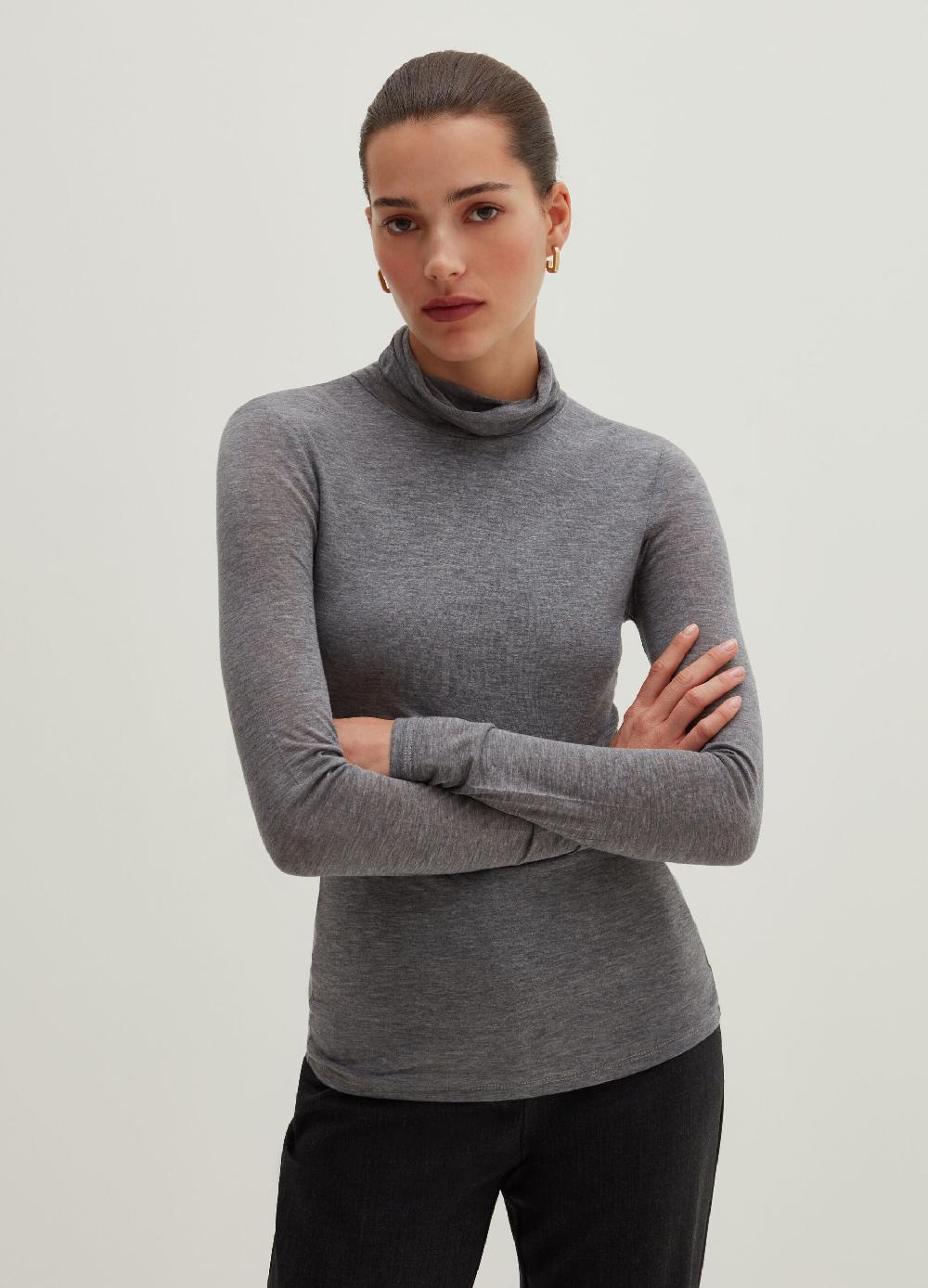 Stefanel T-shirt a maniche lunghe con collo alto Promozione temporanea