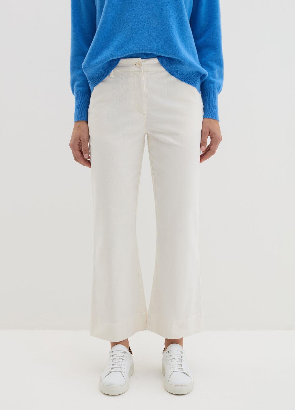 Stefanel Pantalone flare fit in corduroy 50% di sconto con spedizione gratuita
