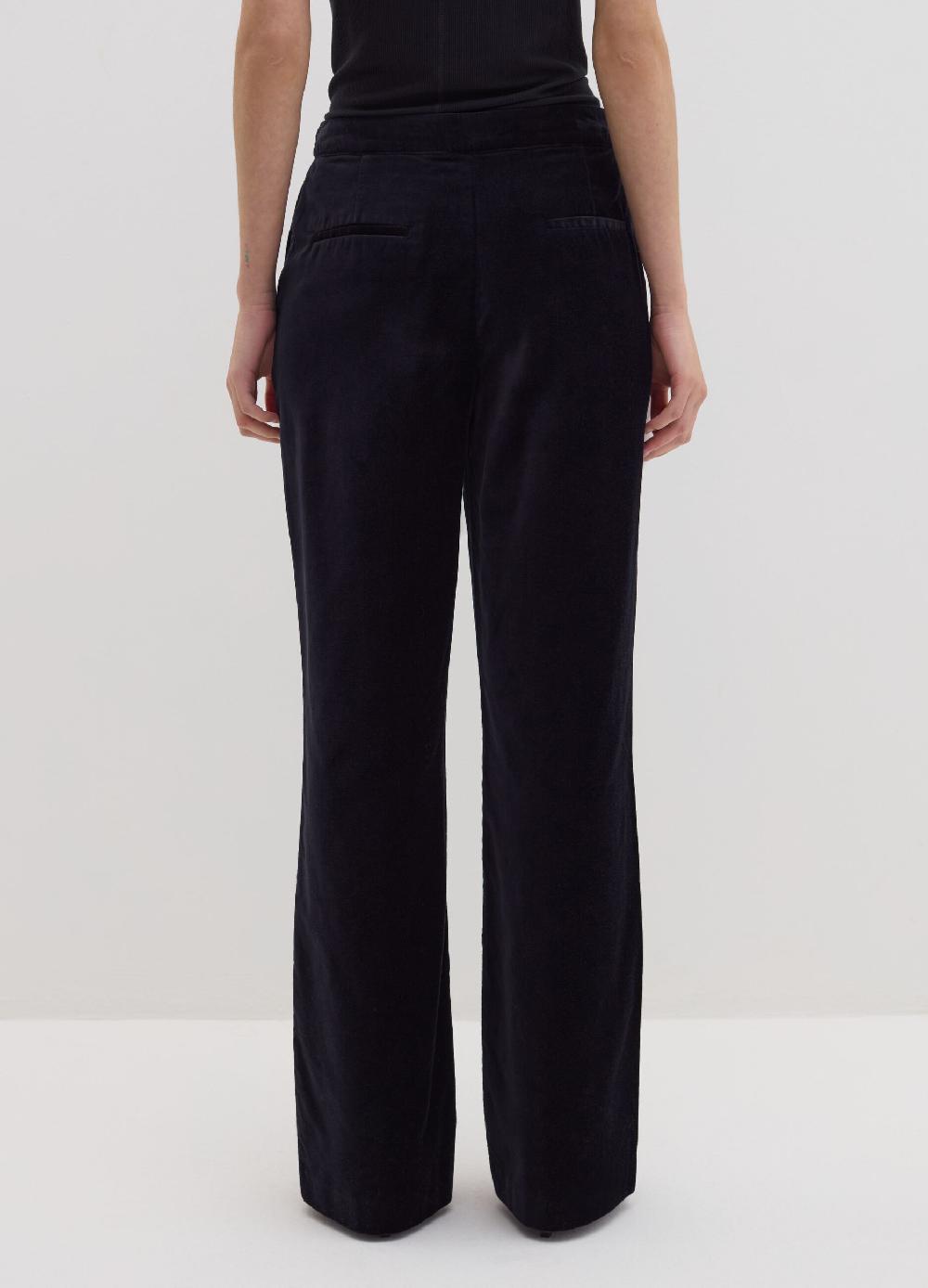 Stefanel Pantalone flare fit in velluto Consegna Veloce