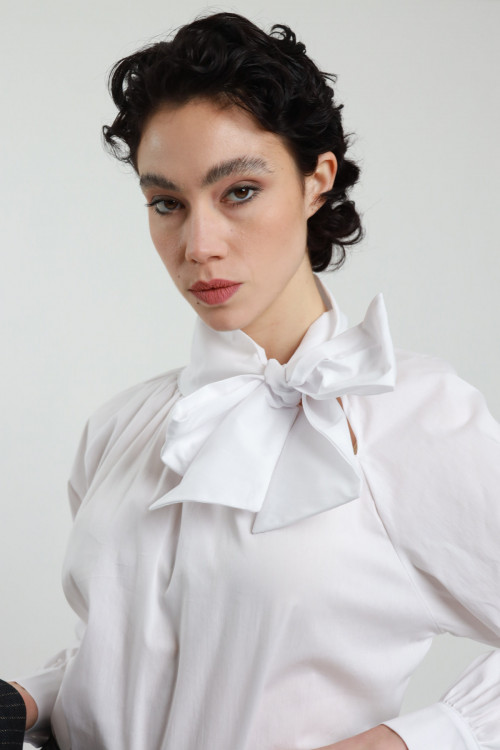 Susy Mix Blusa con Fiocco Hotsell