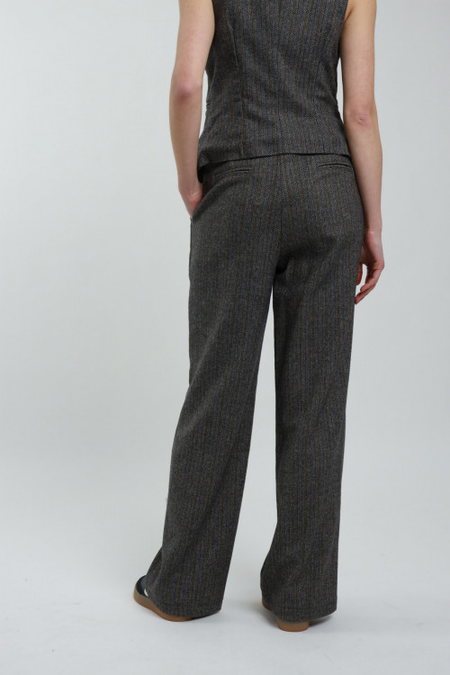Susy Mix Pantaloni Spigati In Linea