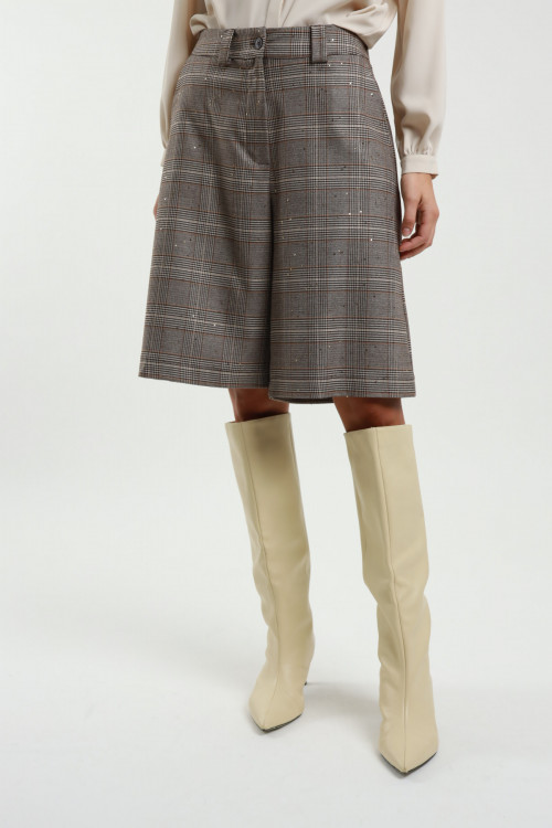 Susy Mix Bermuda Check con Paillettes 2025