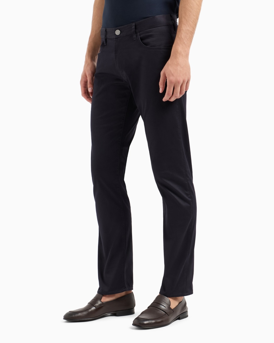 The world of armani PANTALONE 5 TASCHE REGULAR FIT IN COTONE STRETCH Liquidazione