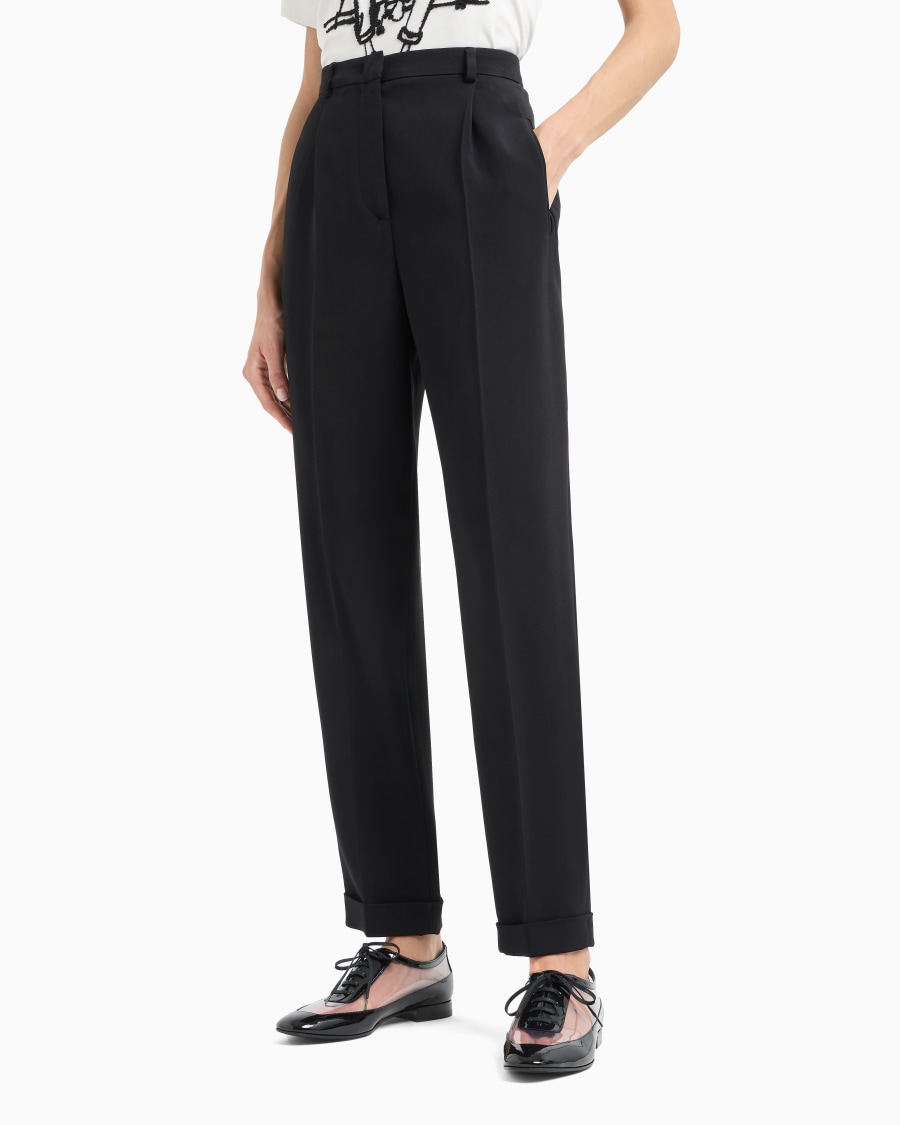 The world of armani PANTALONI DRITTI A UNA PINCE IN CADY DI VISCOSA Fino al 60% di sconto